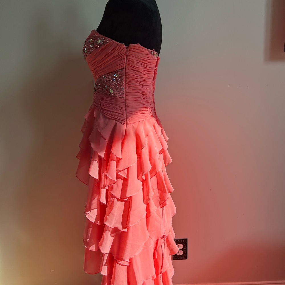 Chic Coral Ruffled Prom Dress - Picture 6 of 11